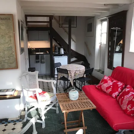 Curtevenne-annex, Monument Grenst Aan Natuurmonument Bed & Breakfast Kortenhoef